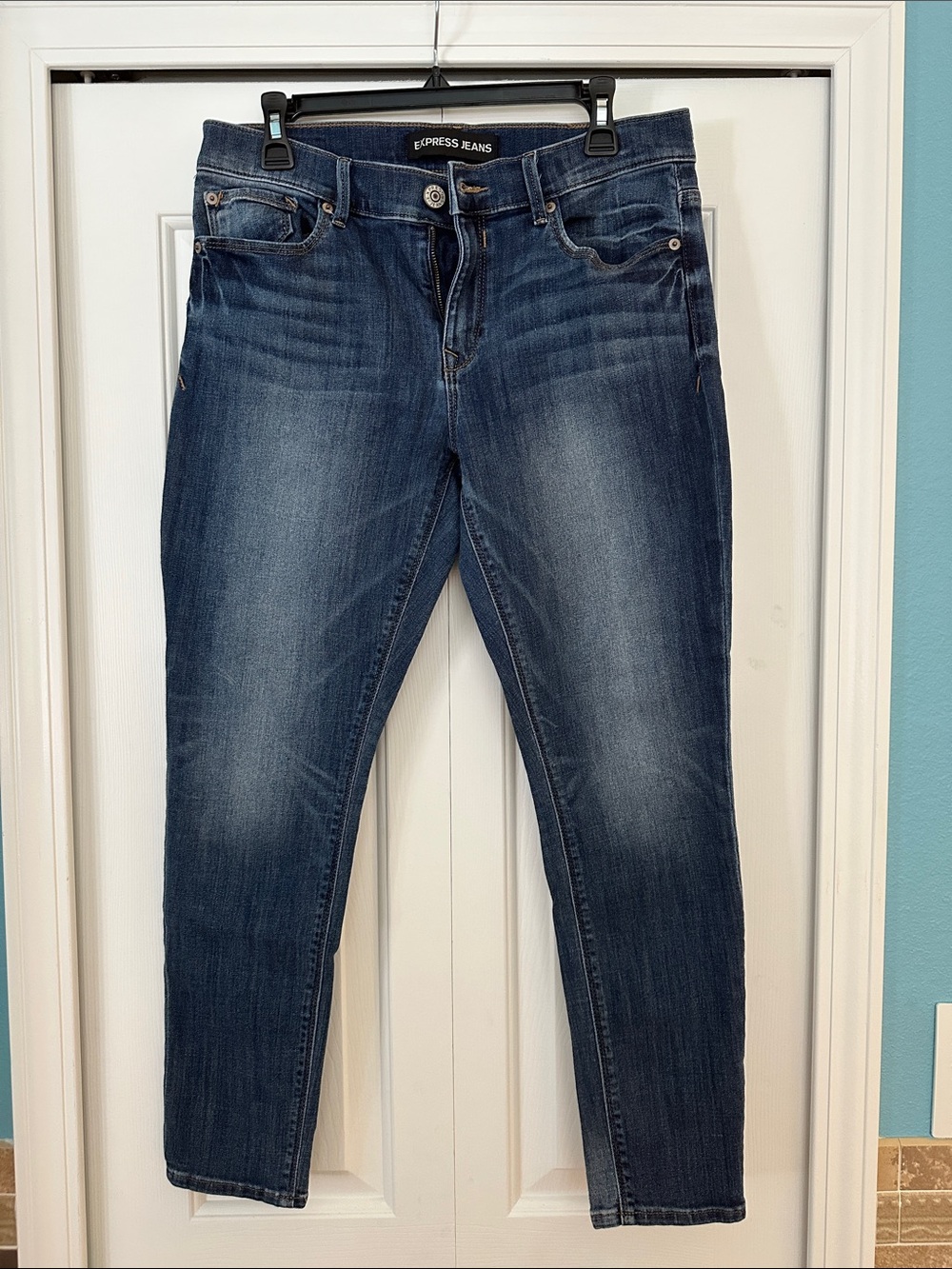 Express Women’s Indigo Skinny Jeans